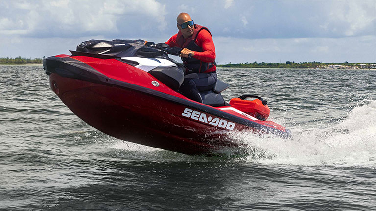 2-Sea-Doo-325