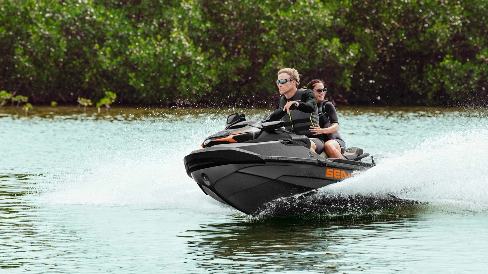 bowrider boat rentals lake muskoka