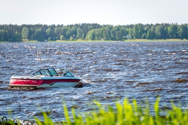 Why Do Many Inland Waterways Have Speed Limits for Boats